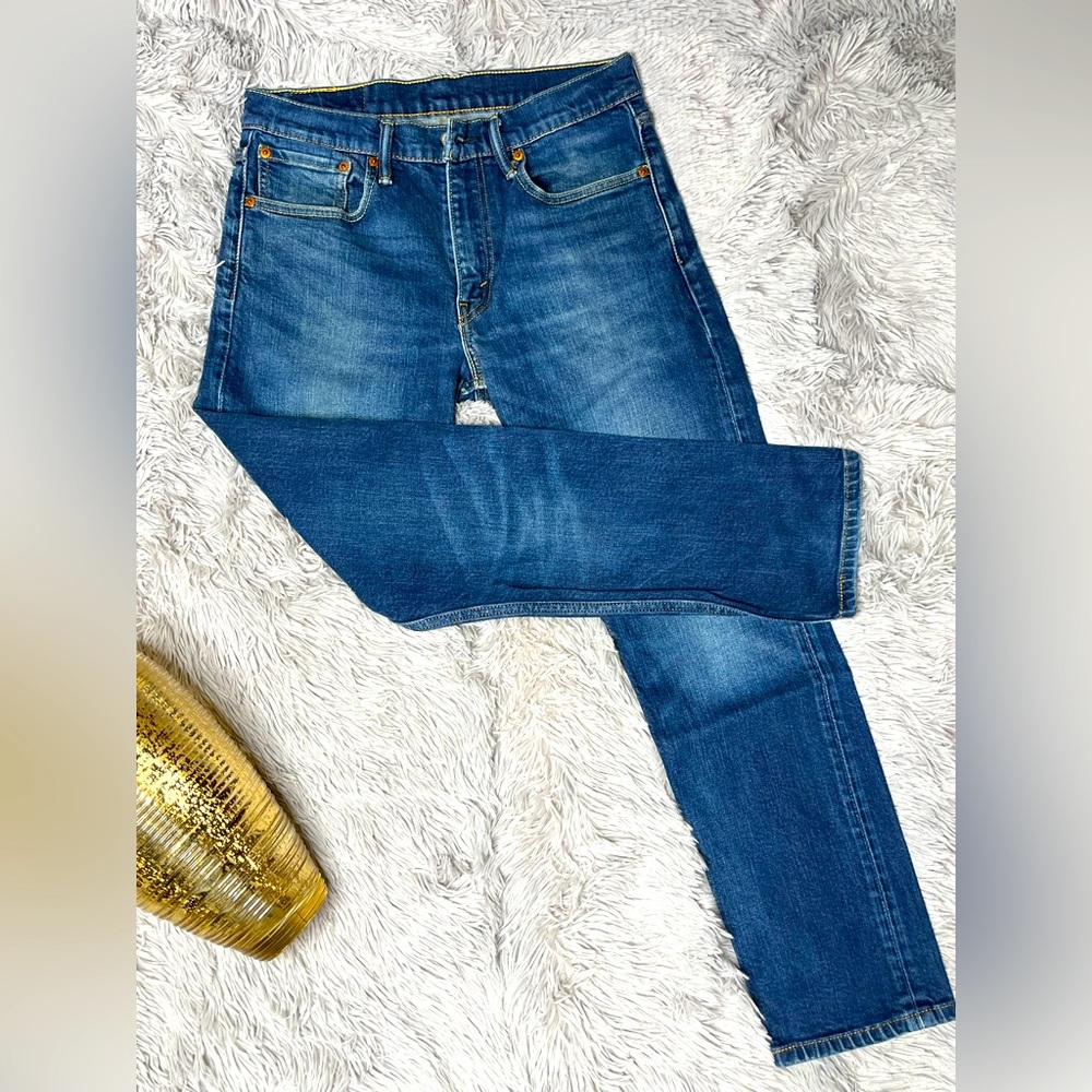 Levi’s jeans